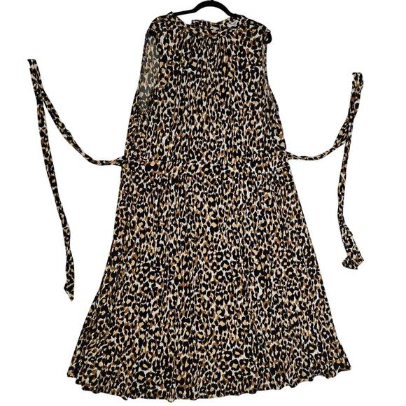 Leota 3X Leopard Animal Print Maxi dress w Tieup bow accent. Artzy. Stylish. - Picture 1 of 13